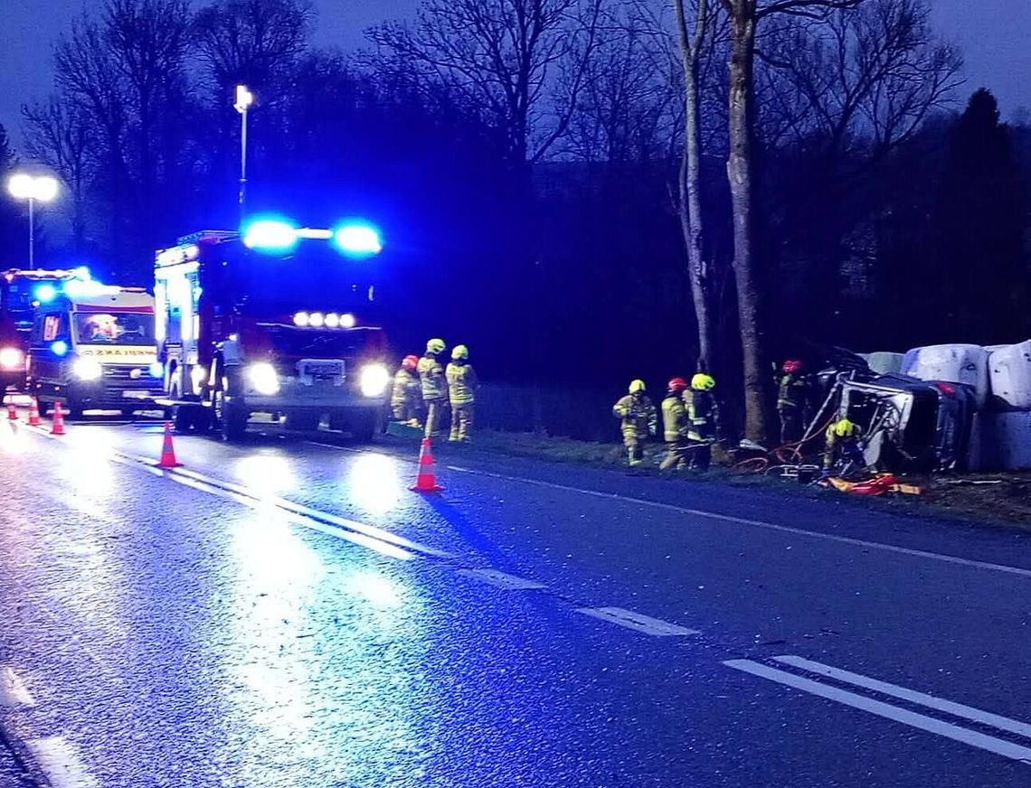 Ropa, powiat gorlicki, na sygnale, Biecz, akcja ratunkowa, akcja ratownicza, wypadek drogowy