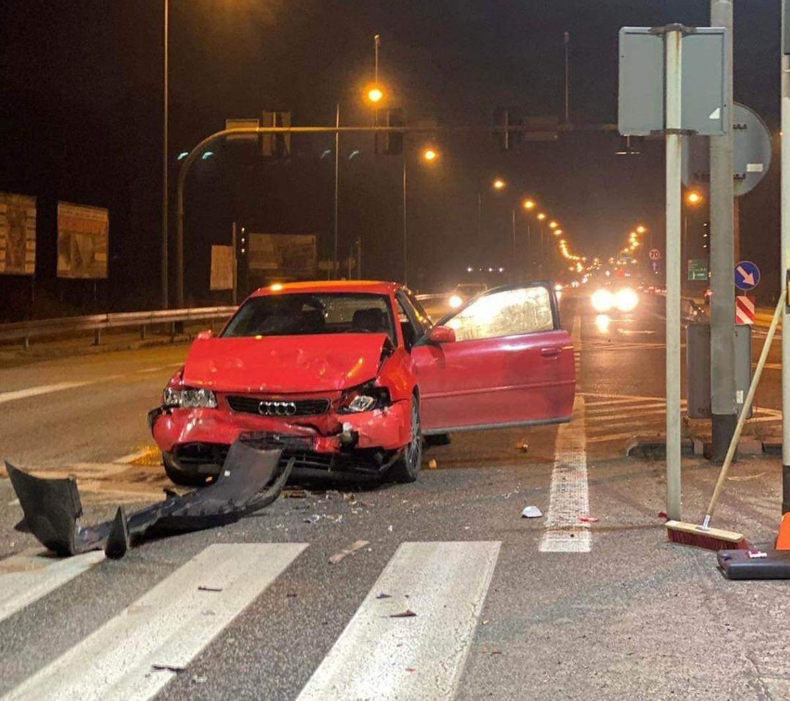 Zbylitowska Góra. Jedna osoba ranna w wypadku na DK94 (ZDJĘCIA)