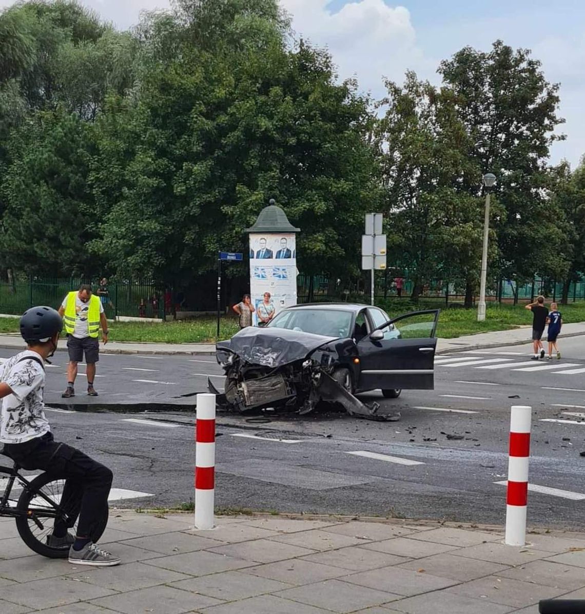 Wypadek w Krakowie, poszkodowane osoby, na sygnale