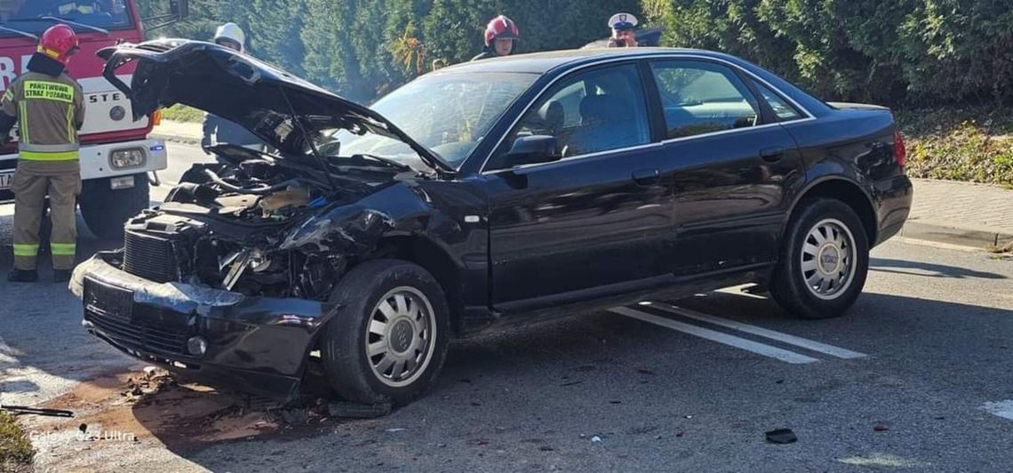 Zderzenie samochodów w Dąbrówce Tuchowskiej. Jedna osoba ranna