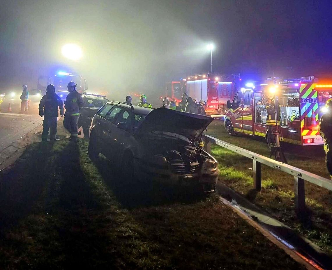 Autostrada A4, A4, krakowski odcinek A4, na sygnale, wypadek samochodowy, wypadek na autostradzie, A4