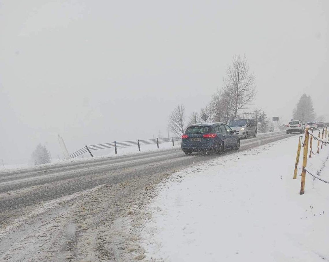 Na zdjęciu Zakopianka na odcinku Rdzawka - Nowy Targ