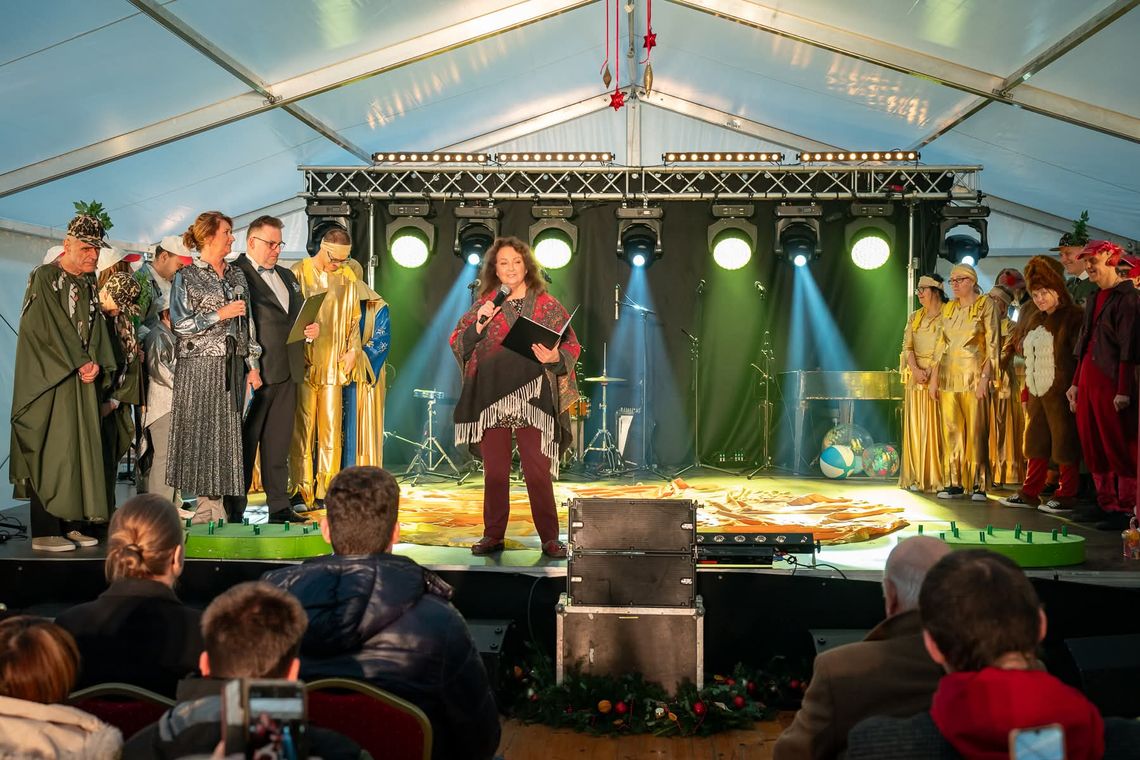 Fundacja Mimo Wszystko, Anna Dymna, Kraków, ulica Bociania, Żywa Szopka, podopieczni, wsparcie fundacji