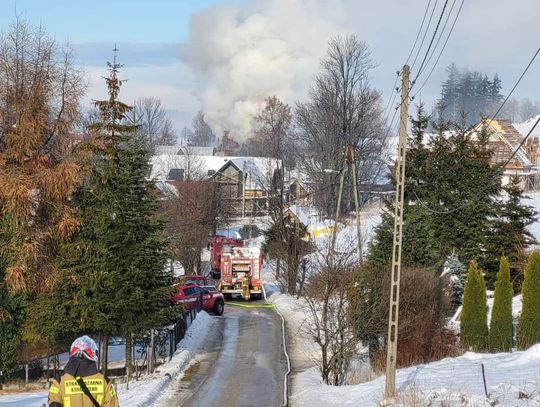 Potężny pożar i akcja gaśnicza na Zoniówce w Zakopanem