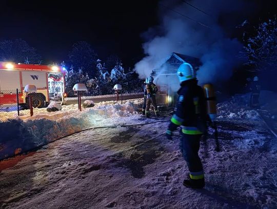 Dobra. Niedzielny pożar lokalnego sklepiku z warzywami