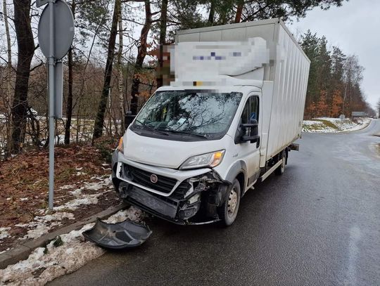 Środowe zderzenie trzech samochodów na obwodnicy Olkusza