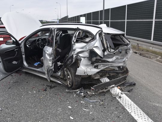 Wierzchosławice. Tarnowska Policja podaje szczegóły wypadku na A4