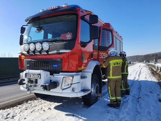 Kolizja na autostradzie A4 z udziałem samochodu dostawczego