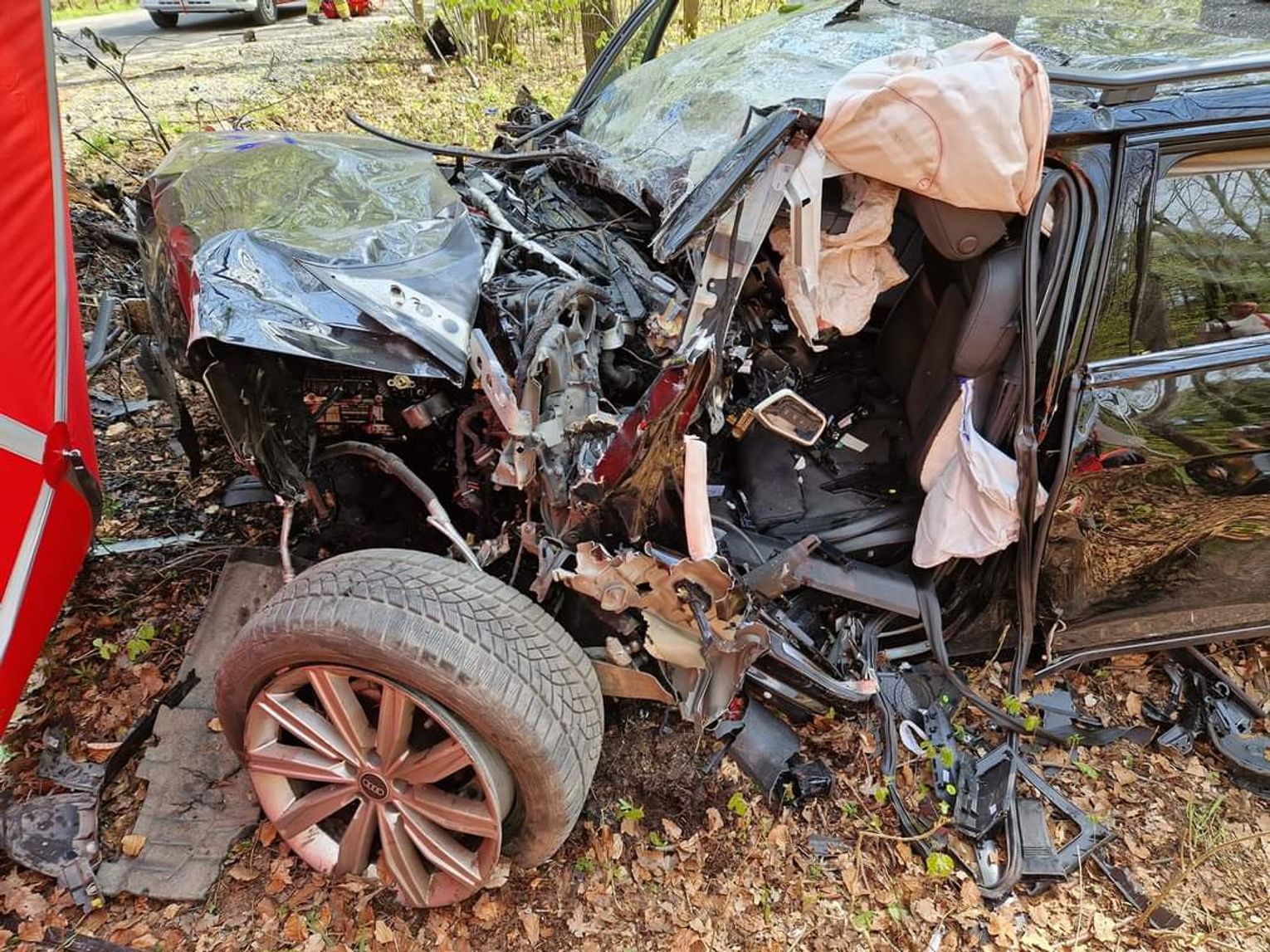 Makabryczny Wypadek I Zgon W Tenczynku. Z Pojazdu Został Wrak [FOTO]