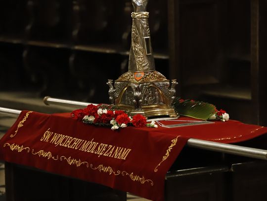 Tysiące wiernych w procesji św. Stanisława. Kardynał Ryś o fundamencie miłości