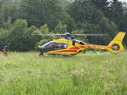 Wypadek na quadzie w Lubniu. Na miejsce wezwano śmigłowiec LPR