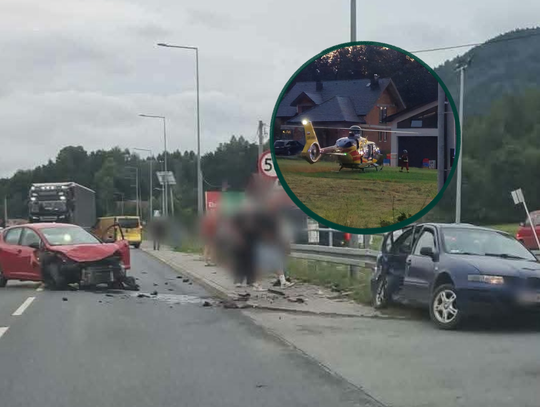 Zderzenie dwóch aut w Lubniu. LPR zabrał rannego, osoba zbiegła z miejsca wypadku