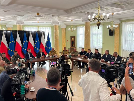 Rakieta wybuchła na Lubelszczyźnie. Trwa śledztwo, a Donald Tusk uspokaja