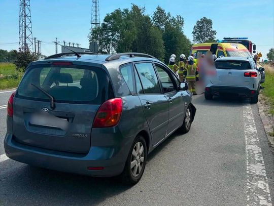 Zderzenie dwóch aut na DK94 w Gotkowicach. Jedna osoba została poszkodowana