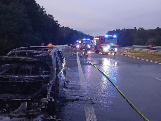 Pożar auta na A4 pod Krakowem. Autostrada była zamknięta, tworzyły się korki