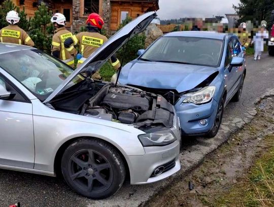Zderzenie dwóch samochodów w Nowem Bystrem. Poszkodowane dziecko