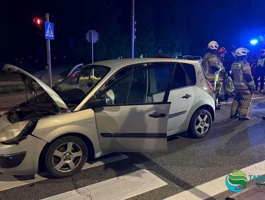 Zderzenie dwóch aut na DK94 w Zgłobicach. Droga była zablokowana