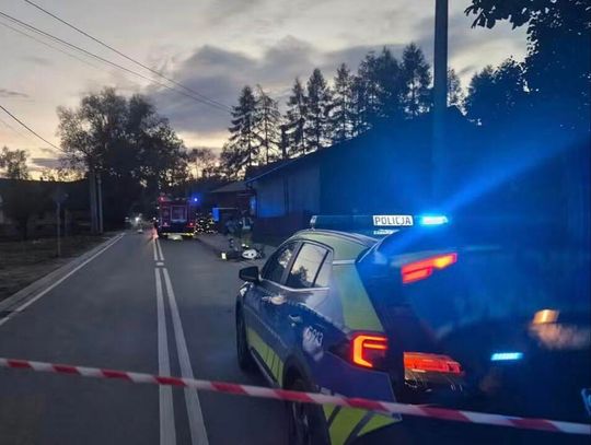 Poważny wypadek w Cichem. Motocyklista trafił do szpitala śmigłowcem LPR