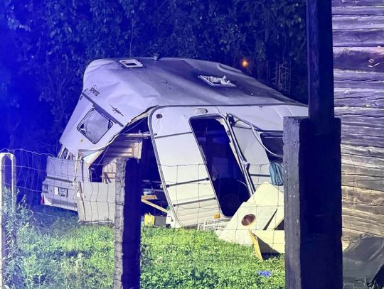 Wybuch butli gazowej w przyczepie kempingowej w Krzykawce. Jedna osoba w szpitalu