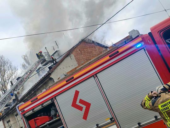 Pożar budynku mieszkalnego w Borku Fałęckim. 9 osób bez dachu nad głową